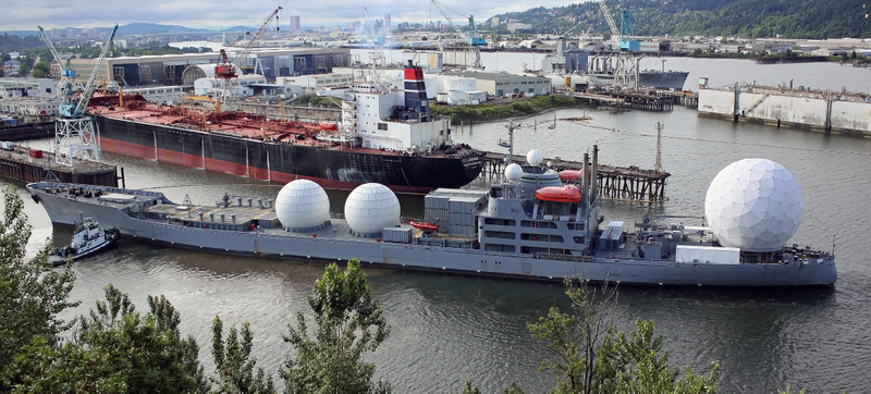 Illustration for article titled These Are The Wild Radar Ships That Make Missile Defense Possible